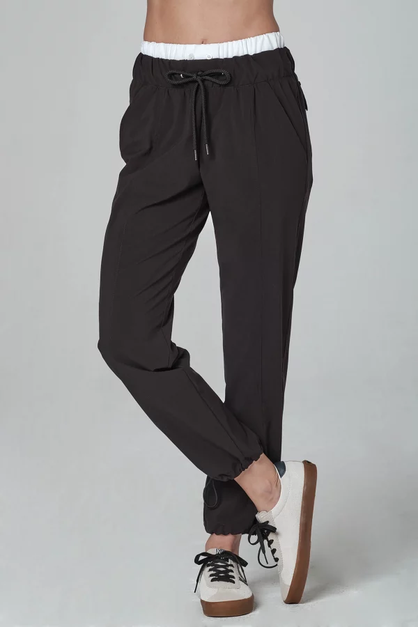 Pants Liso con Resorte Blanco – 925 Fit - Talla L - Imagen 2