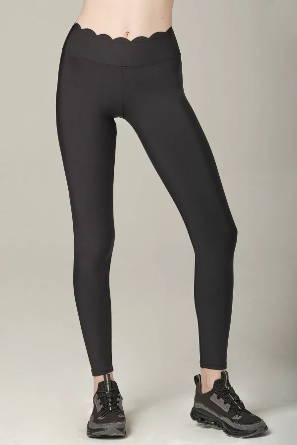 Legging Negro con Ruffle en Cintura – 925 Fit - Talla S - Imagen 2