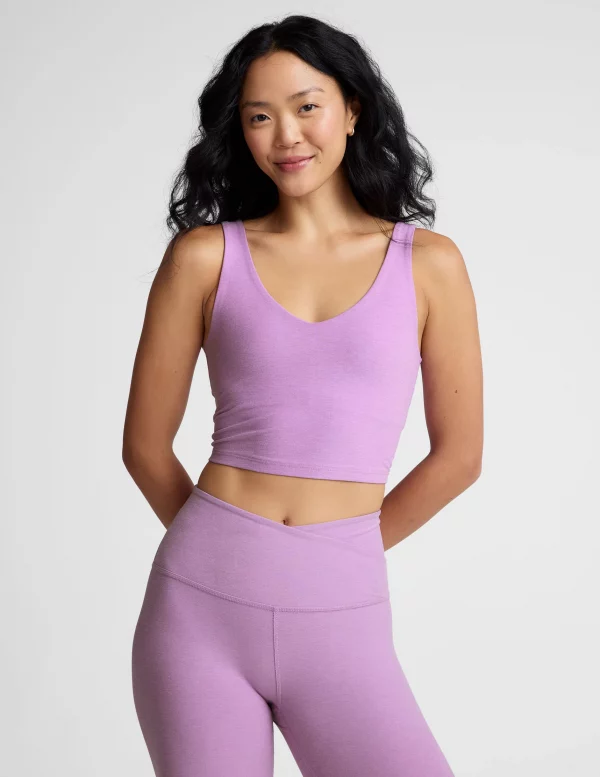 Top Lila Liso con Cuello en V – Beyond Yoga - Talla XS - Imagen 2
